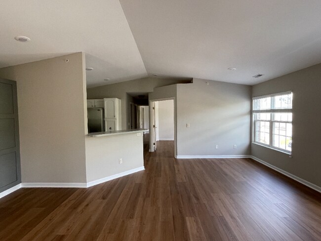 Foto del edificio - 301 Skyview Ct