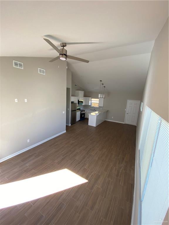 Foto del edificio - 9 Sparrow Rd