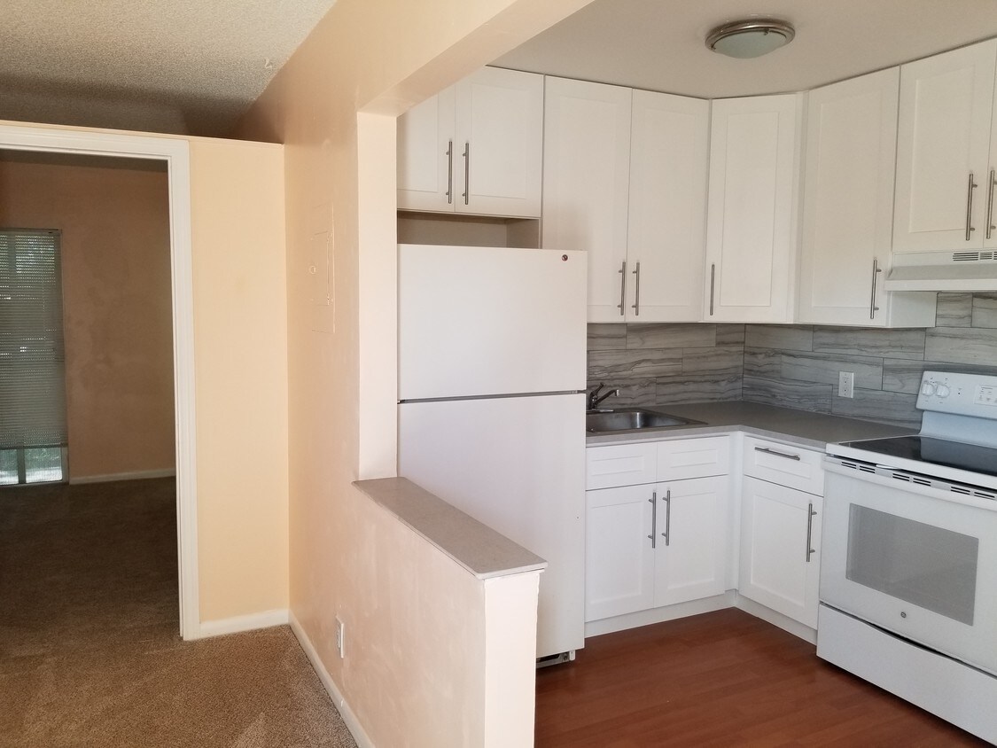 Foto principal - 2829 Van Buren St