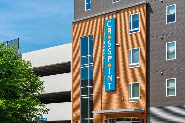 Foto del edificio - The Residences at Crosspoint