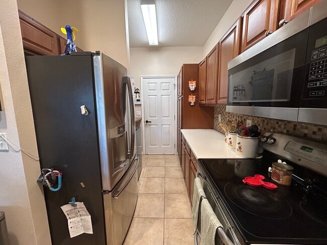 Building Photo - 19238 Stone Hedge Dr