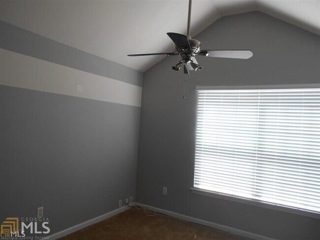 Foto del edificio - 7250 Laurel Creek Dr