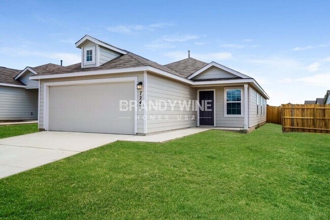 Building Photo - One month FREE RENT!!!