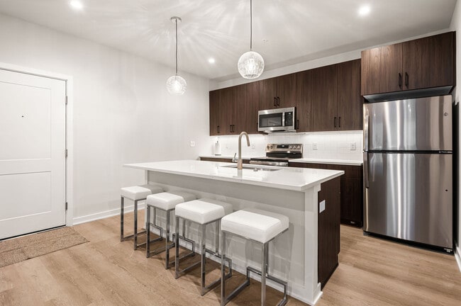 Building Photo - Milliner Lofts