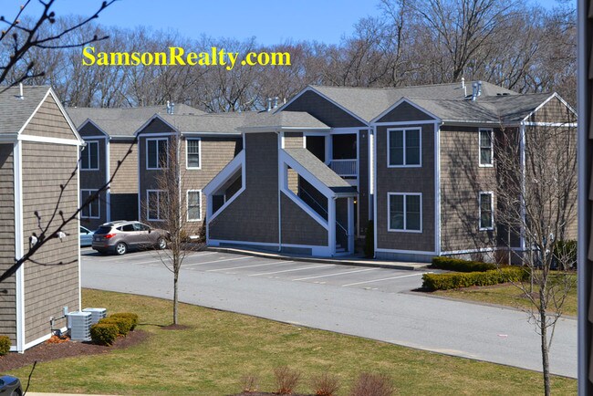 70 Turner St Unit E3 Warwick RI 02886 Condo For Rent In Warwick RI 