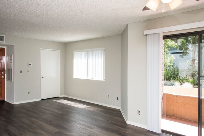 Foto del edificio - 1112 Linden Ave