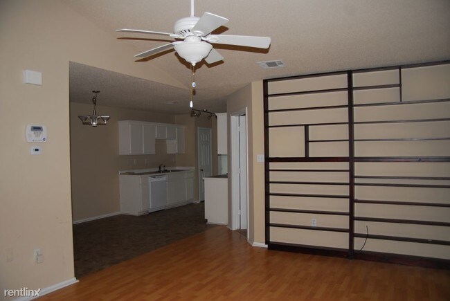 Building Photo - 2 br, 2 bath House - 10596 Bay Tree Dr