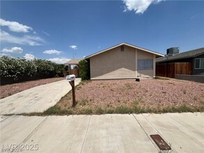 Building Photo - 6430 W Alomar Ave