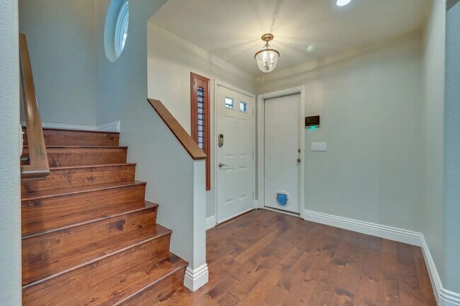 Foto del edificio - 2313 Pine Bluff Ct