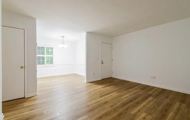 Foto del edificio - 140 Lablanc Way NW