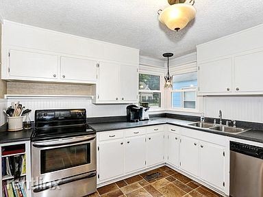 Foto principal - 2 br, 1 bath House - 2610 Pansy St SW