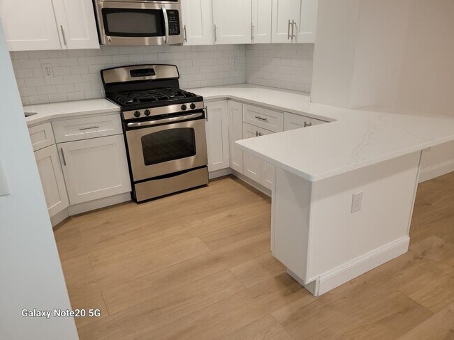 Foto del edificio - 415 Bloomfield St