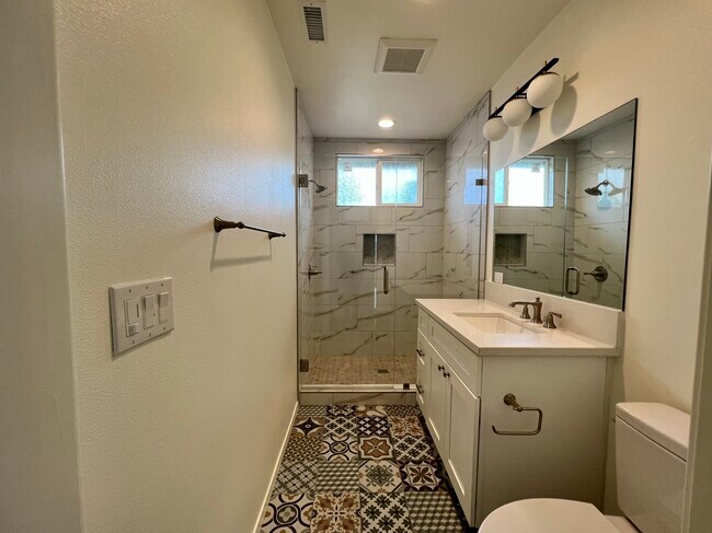 Foto del edificio - 8133 Rancheria Dr