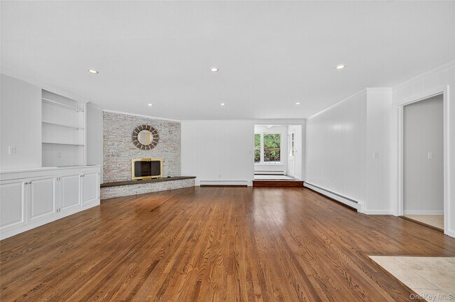 Foto del edificio - 1416 Ridge Rd