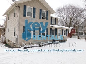 Building Photo - 182 E Main St