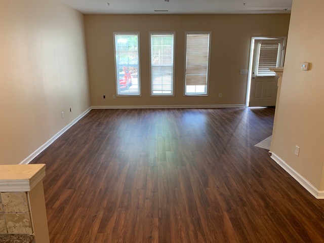 Building Photo - 179 Riverstone Commons Cir