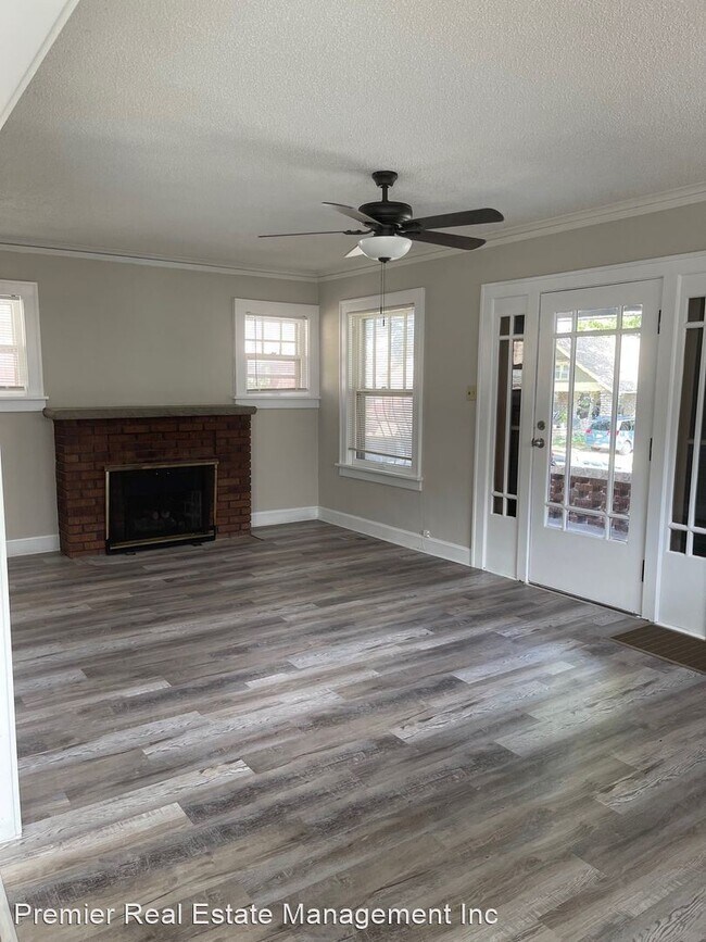Foto del edificio - 3 br, 1.5 bath House - 2015 Elizabeth Ave