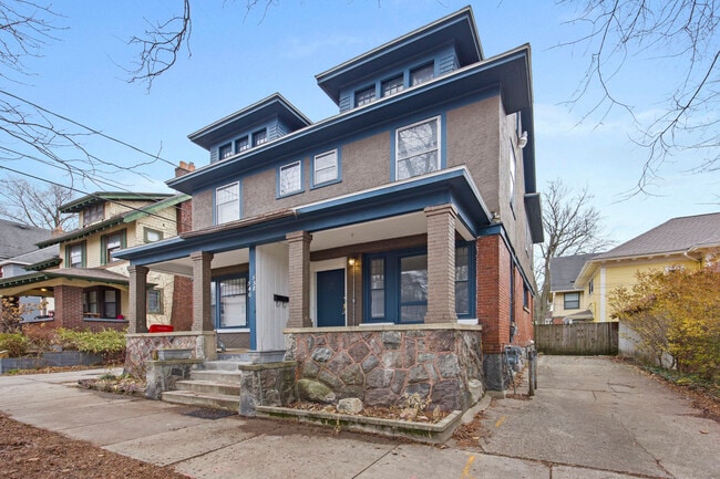 Foto del edificio - 538 Logan St SE