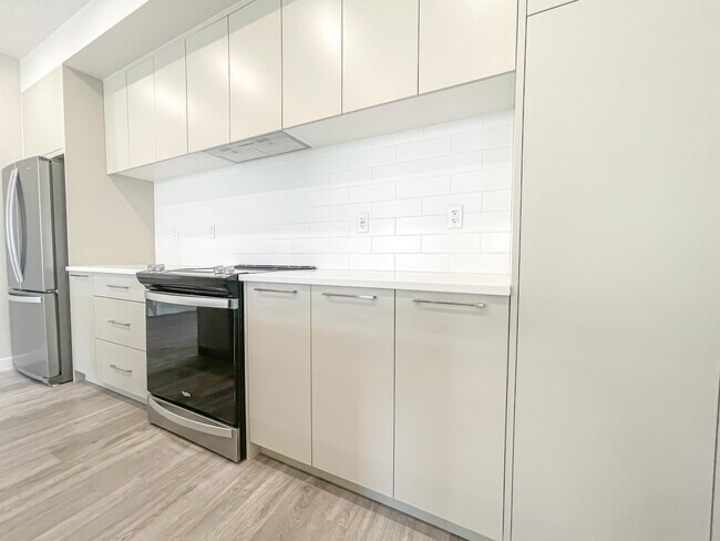 Photo du bâtiment - 4160 Norford Ave NW