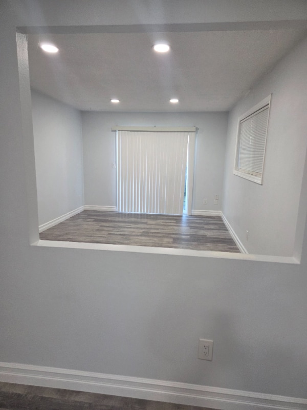 Foto del edificio - 8000 NE Hwy 99