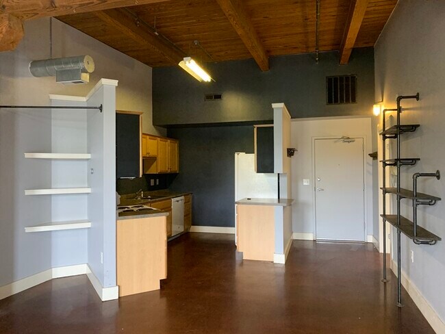 Foto del edificio - Modern Loft in Popular Lauter Lofts!
