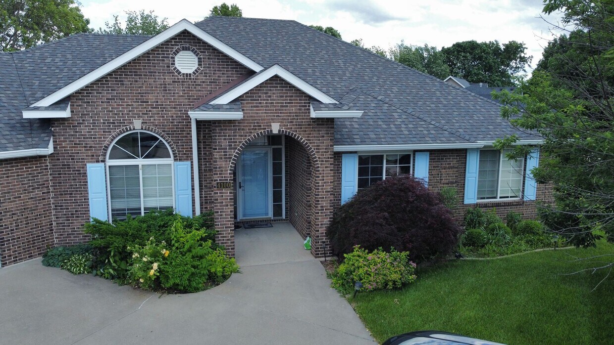Foto del edificio - Charming Home in a Prime Columbia Location