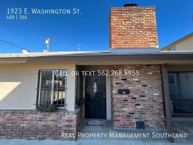 Building Photo - Beautifully Renovated & Spacious 4Bed/3Bat...