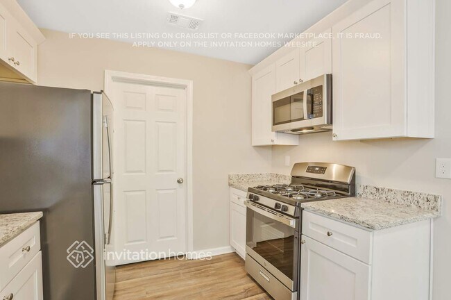 Foto del edificio - 795 Avalon Forest Dr NW