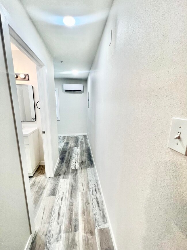 Foto del edificio - 5438 40th St