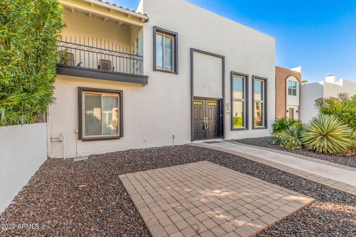 7708 Camelback Rd, Scottsdale, AZ 85251 Townhome Rentals in