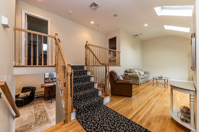 Foto del edificio - 95 Harbor Ln