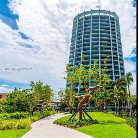 Building Photo - 2821 S Bayshore Dr