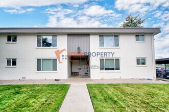 Building Photo - 3910 1040 E