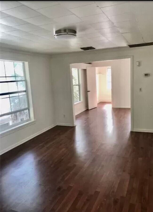 Foto del edificio - 228 12th Ave N