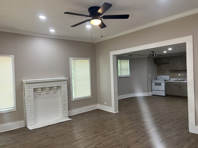 Foto del edificio - 134 W 5th St