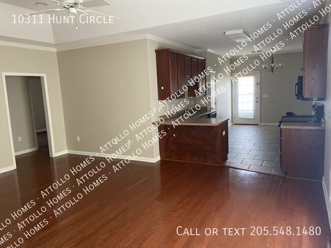 Building Photo - 10311 Hunt Cir