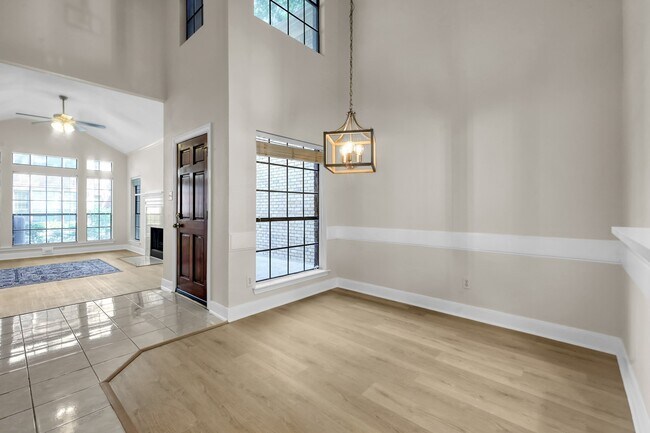 Foto del edificio - 16415 N Eldridge Pkwy