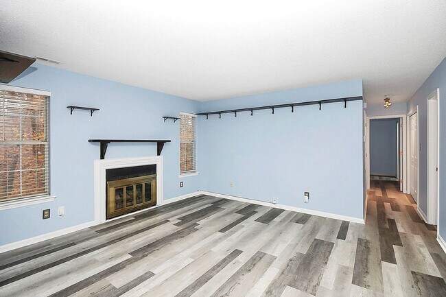 Foto del edificio - 6523 Clavell Lane, Unit E, Charlotte, NC