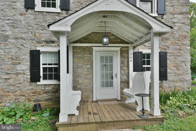 Foto del edificio - 966 Paige Ct
