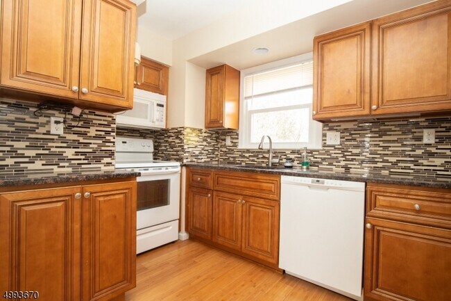 Building Photo - 315 Milford Mt Pleasant Rd