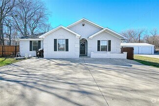 Building Photo - 7309 Gillis Johnson St