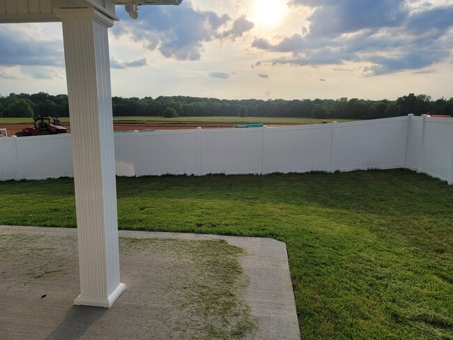 Building Photo - 101 Seabiscuit Ct