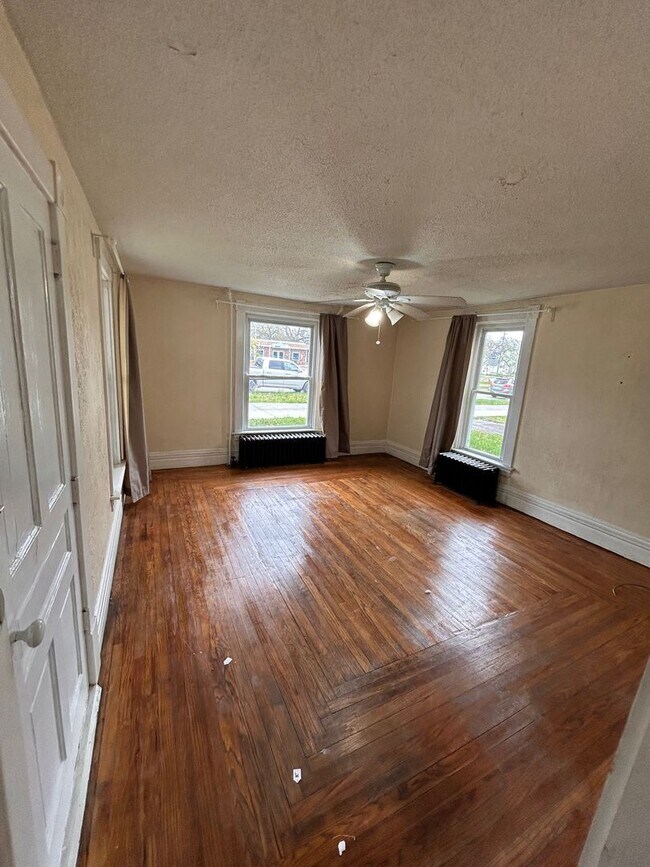 526 E Eighth St Unit 526 E Eighth Street A, Traverse City, MI 49686