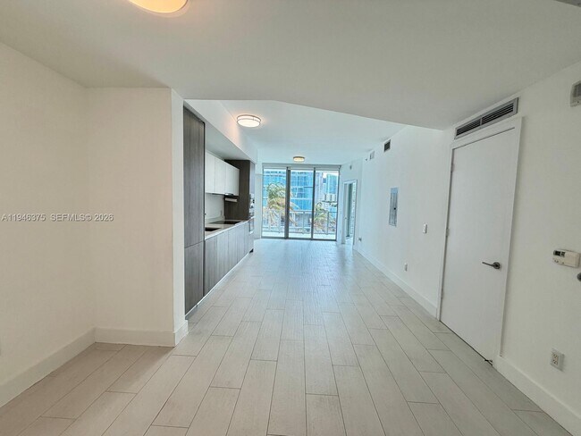 Foto del edificio - 2900 NE 7th Ave