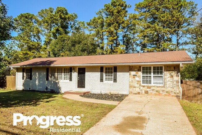 Building Photo - 5155 Hiram Lithia Springs Rd SW