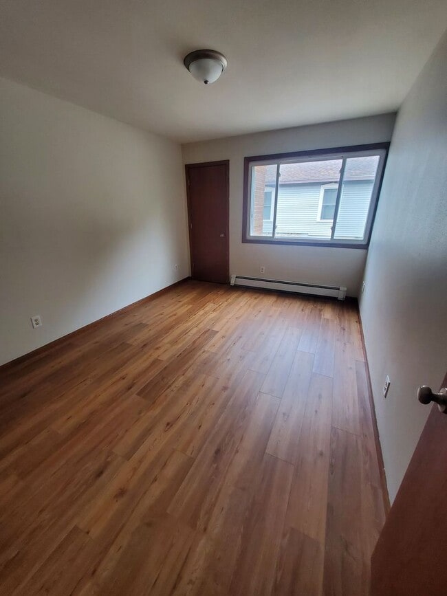 Foto del edificio - 405 N East Ave