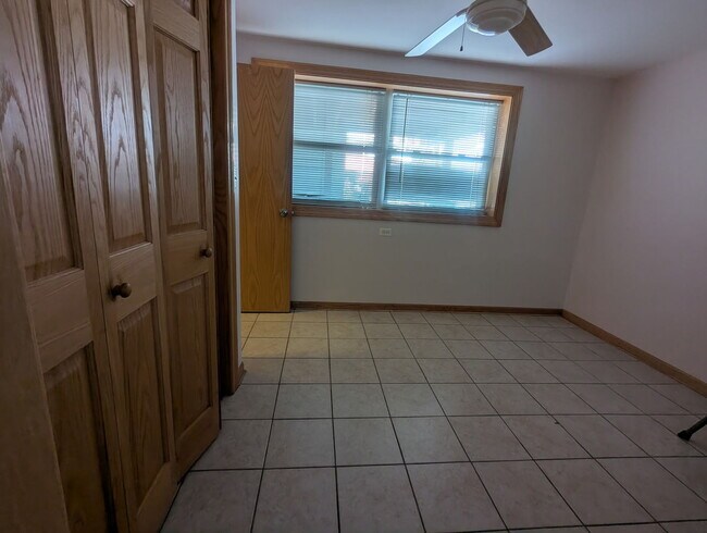 Foto del edificio - 5543 W Edmunds St