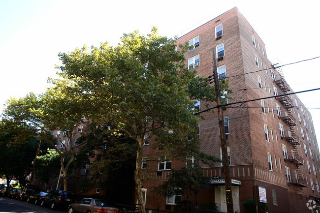 Building Photo - Kendall Hall Apartments