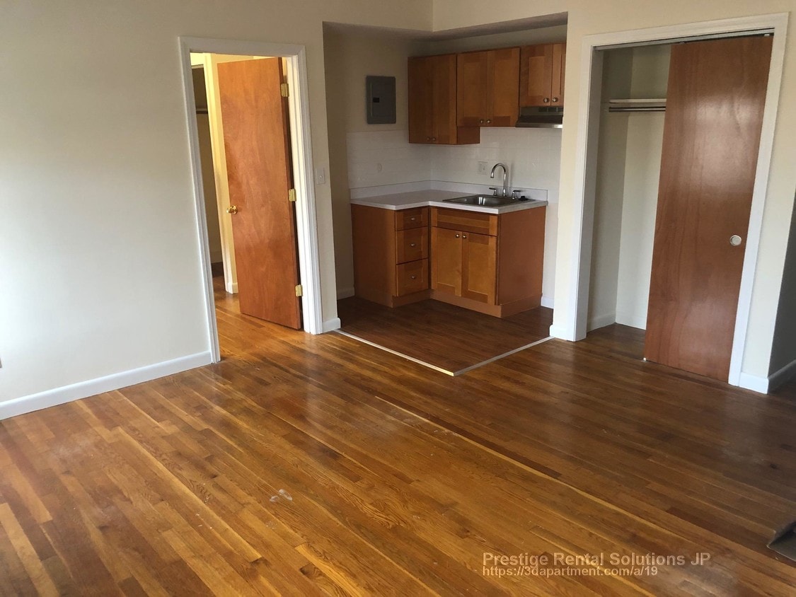 Foto del edificio - 164 N Beacon St