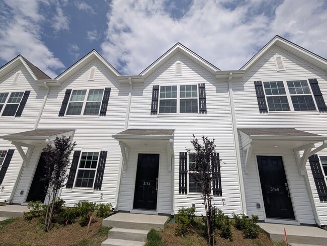 Photo - 3164 Fall Hls Dr Townhome